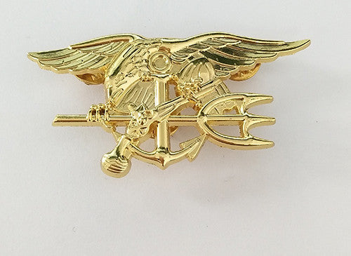 U.S. Military Fan, Non-commissioned Officer, Military Officer, Lieutenant Officer, Metal badge