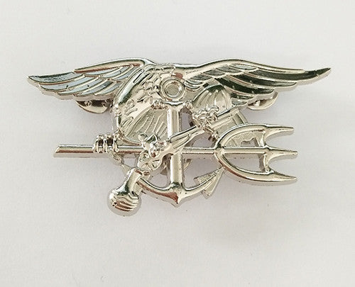 U.S. Military Fan, Non-commissioned Officer, Military Officer, Lieutenant Officer, Metal badge