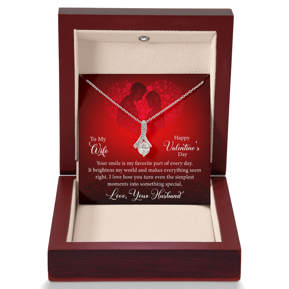 To My Wife-Your Smile Is My Favorite Part Of The Day-Happy Valentine's Day Necklace